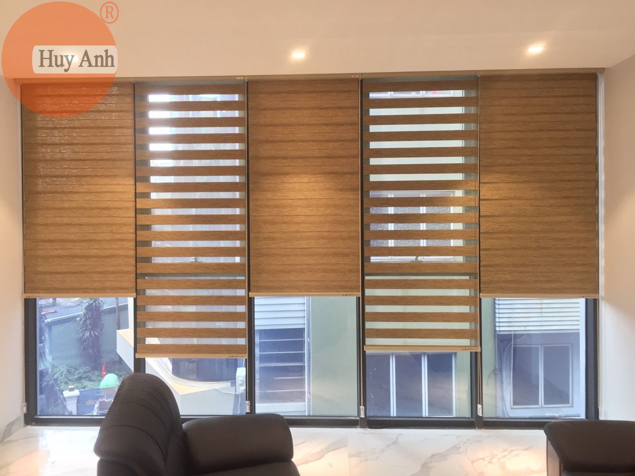 rem cua cuon cau vong